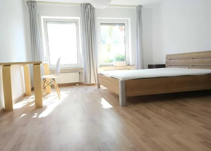Sonnige Eg_wohnung Mit Garten Terr